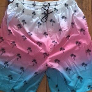 NWT men’s swimwear, extra-large board shorts, palm tree print